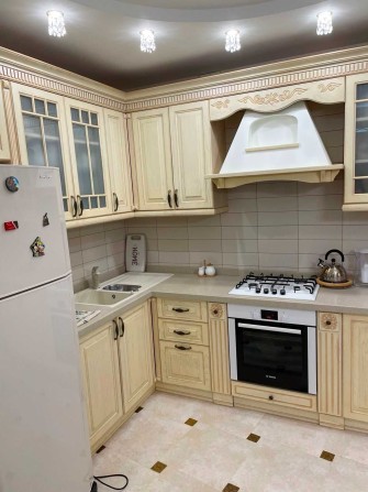 Сдам 1 ком, Длительно! Евро Ремонт! - фото 1