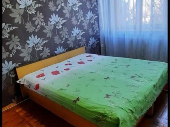 Здам 3-кімнатну квартиру Каменец-Подольский