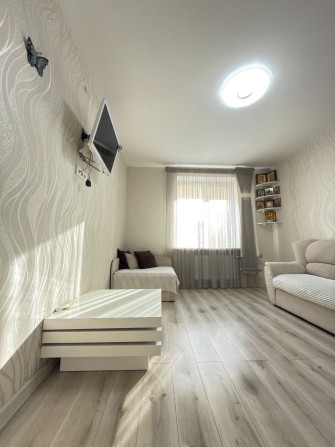 ДОВГОСТРОКОВА оренда 1кім квартири - фото 1