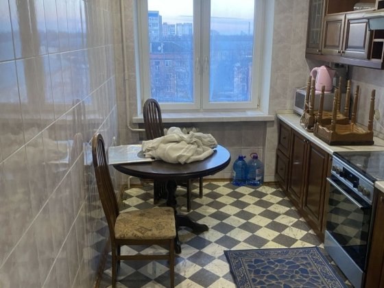 Здам в оренду 3 кімнатну квартиру Каменец-Подольский