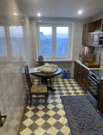 Здам в оренду 3 кімнатну квартиру - фото 1