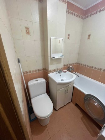 Оренда секції, мікрорайон жовтневий, район "Сільпо" - фото 1