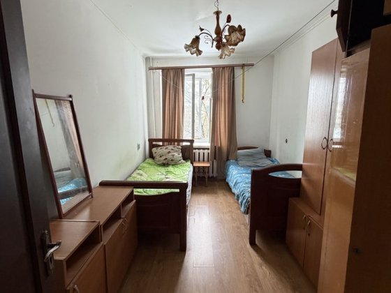 Здам 3-кімнатну квартиру в центрі Каменец-Подольский