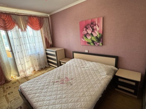 Здам затишну 3-и кімнатну квартиру на мікрорайоні Каменец-Подольский