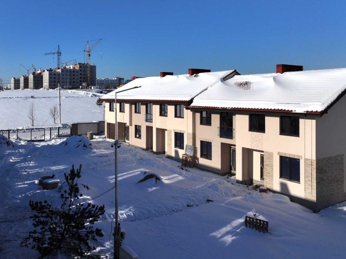 Продам котедж в район Щасливого в унікальній локації - фото 1