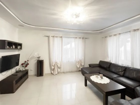 Продам просторий будинок в районі Боярки Рівне