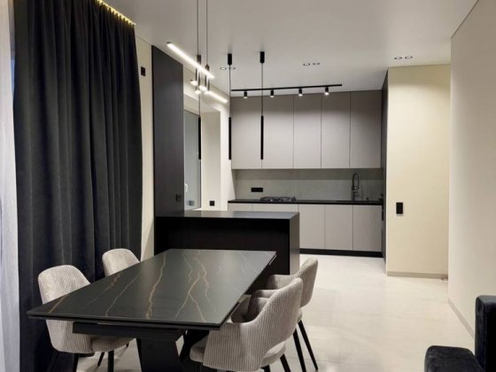 Сучасний котедж з дизайнерським ремонтом! Газ! Міські мережі! Рівне