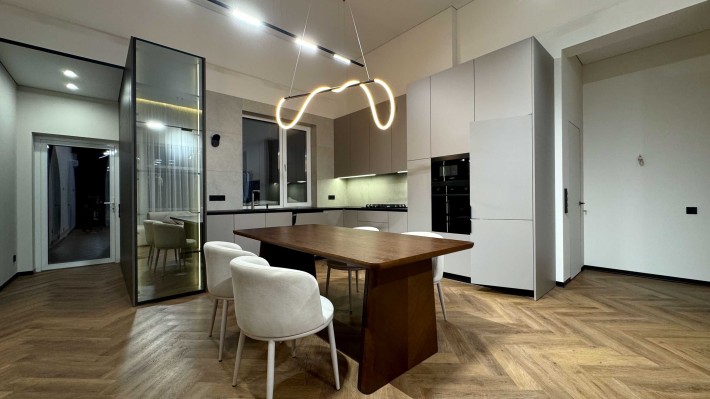 Продаж котеджу з дизайнерським ремонтом Вигідна пропозиція! - фото 1