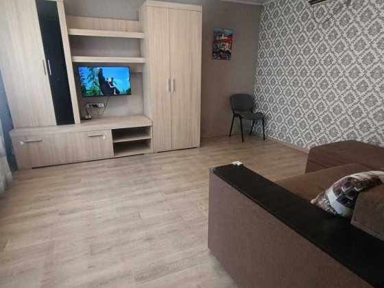 Продам будинок (Р-Н проспект Свободи) Днепр