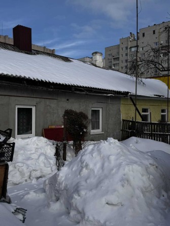 Частина будинку на пров. Малий: газо-пічне, жилий стан, 35 м² - фото 1