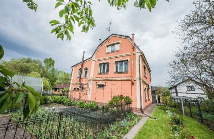 Продам Дом, Оболонь, Богатырская, м.Героев Днепра 7 мин. транспортом - фото 1