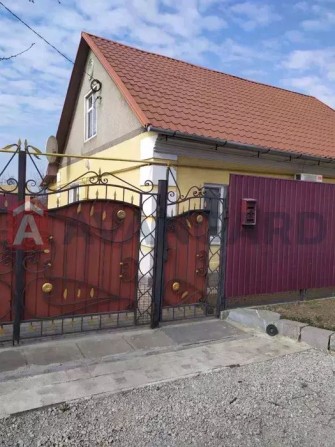 Продам гарний будинок, пос.Второмайський. - фото 1