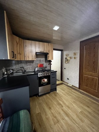 Правый Берег ! Продажа Дома + гараж +  по сертификату можно! - фото 1