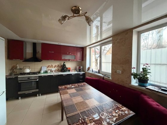 Терміново! Продам будинок з меблями і технікою у Вінниці Вінниця