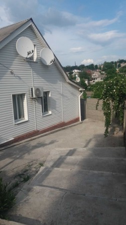 Будинок з ділянкою 6 соток - фото 1