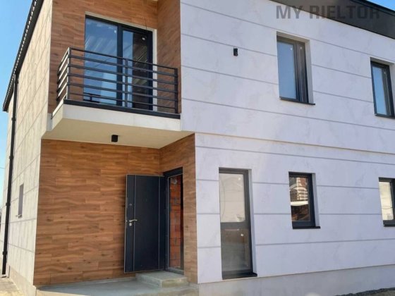 Продаж котеджу в мерн Табла Ужгород