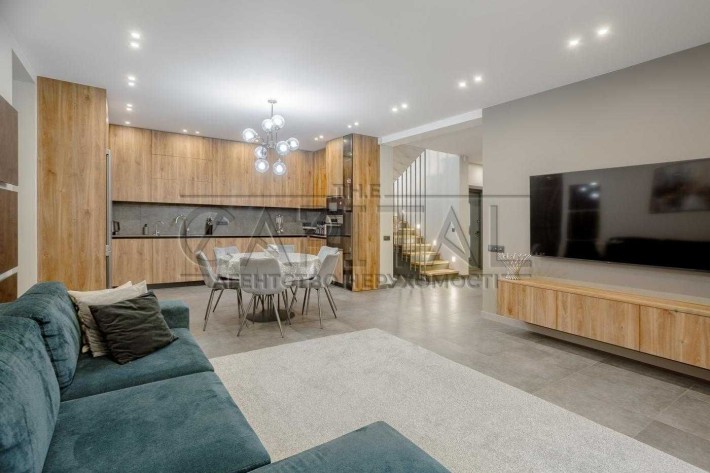 Елітний будинок біля води в Оболоні - фото 1