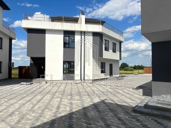 Продаж будинку Осокор з виходом на канал (Осокорки) Киев