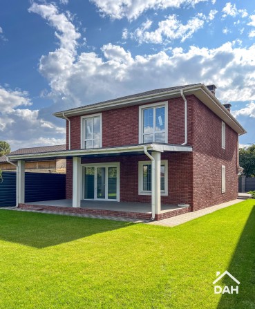 Будинок 200 м² з цегли в Києві, Жуляни, біля ЖК Британський Квартал - фото 1