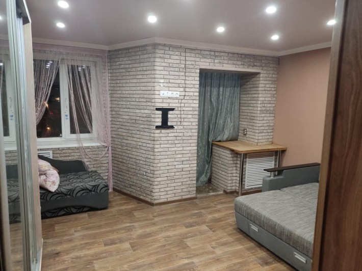 Однокімнатна квартира в центрі - фото 1