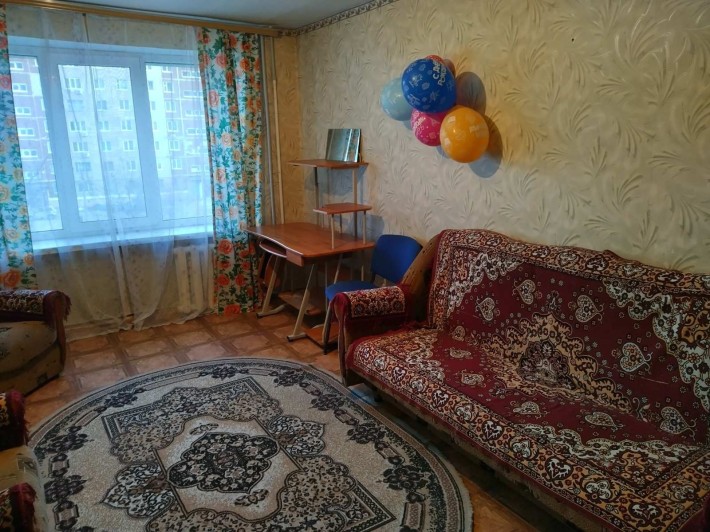 2-к вул. Л. Бикова (м-н Лазурний) - фото 1