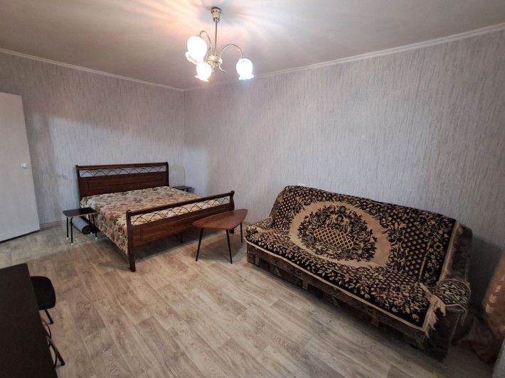 Аренда 1 ком.кв.ул.Быкова 15 р-н Лазурный - фото 1