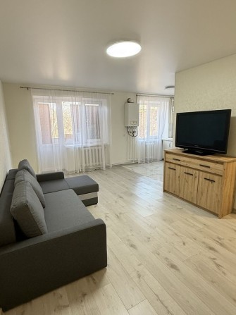 Оренда квартири з меблями та технікою - фото 1