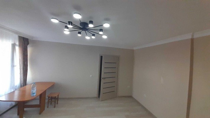 Квартира однокімнатна на в.І.Зріні - фото 1