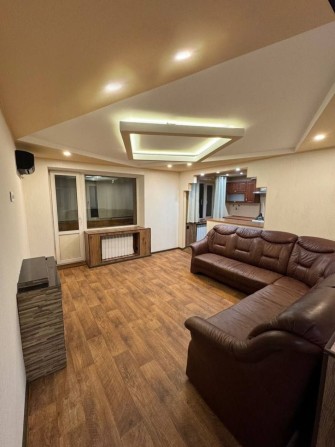 Здається 3-кімнатна квартира в центрі міста - фото 1