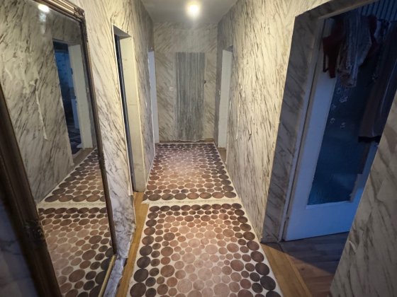 здам трёх кімнатну квартиру Павлоград