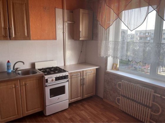 Сдам 1 комнатная своя ПЗТО Павлоград