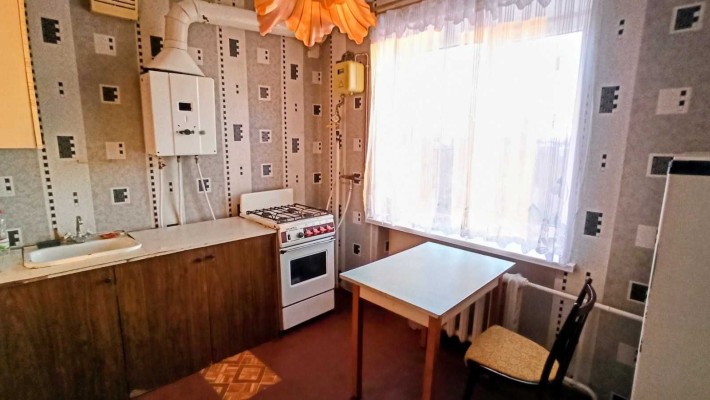 Здається однокімнатна квартира, центр Слов'янська. - фото 1