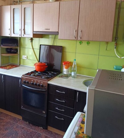 Здаємо в довготривалу оренду 2 кімнатну квартируу - фото 1