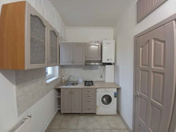 Здається в оренду 1 кімнатна квартира булинкового типу Стрий