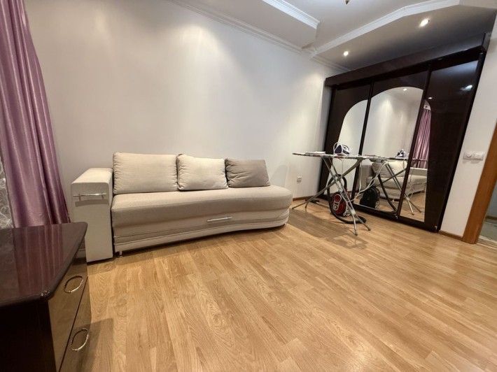 Здам квартиру вул. Багряного - фото 1