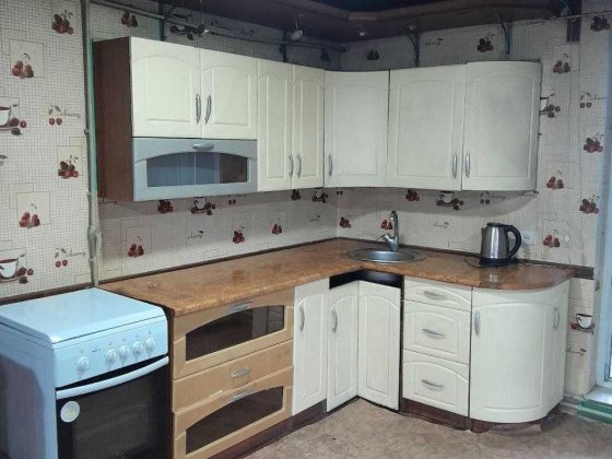 Здається житло р-н Н.Умані для 1-2 чоловіків Умань