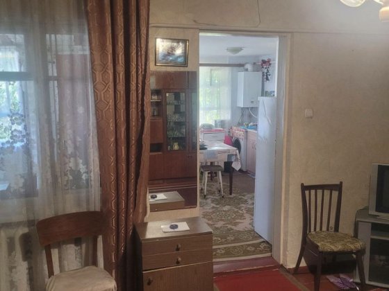 Центр. частина міста, комунальні включені в ціну Умань