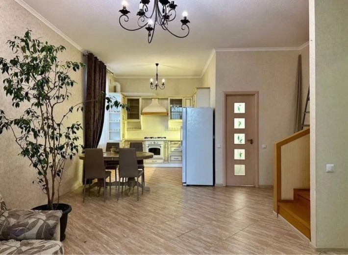 Продам 3-комнатный таунхаус Индустриальный район Калиновая Купить - фото 1