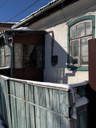 Продам частину будинку в центрі - фото 1