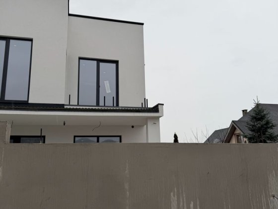 Продається дуплекс у престижній локації Ужгород