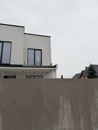 Продається дуплекс у престижній локації - фото 1