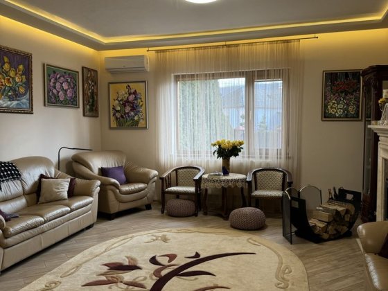 Продаж якісного будигку у зрцчній локації міста, вул.Стародоманинська Ужгород