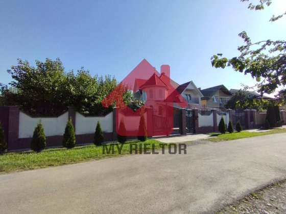 Продаж просторого будинку! Ужгород