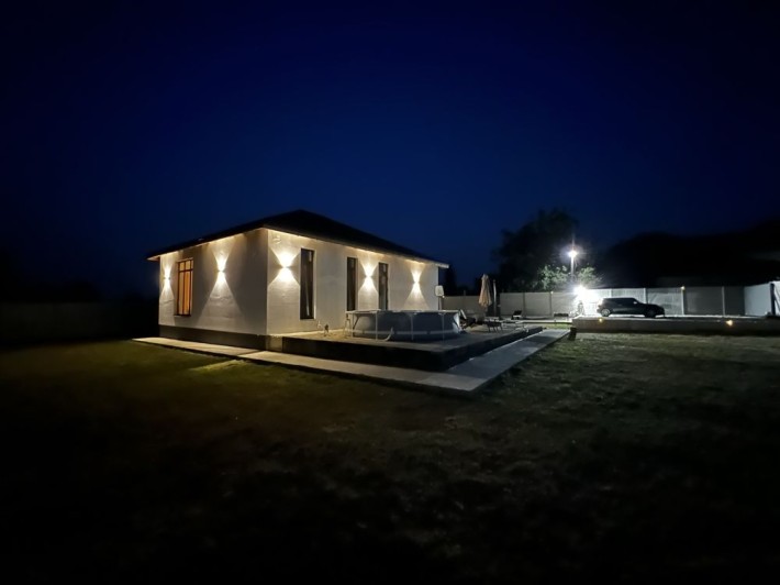 Новый шикарный современный дом 86 м2 в 10 минутах от победы - фото 1