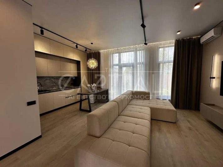 Продаж / Таунхаус / 125 м2 / вул. Святищенська / Дарницький район - фото 1