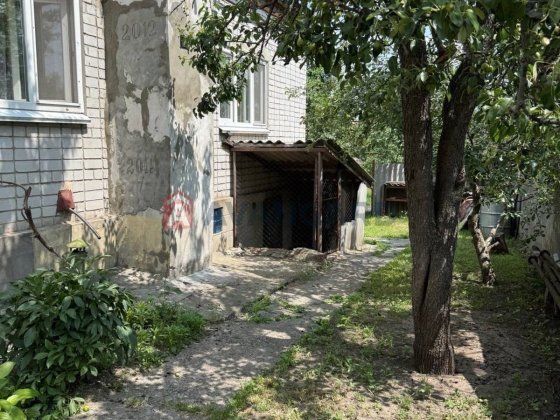 Продам дом по улице Гуртова АНД район Днепр