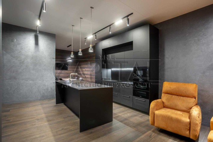 НАЙКРАЩИЙ Будинок 170м2 Осокорки Виноградна з ремонтом 6 соток - фото 1