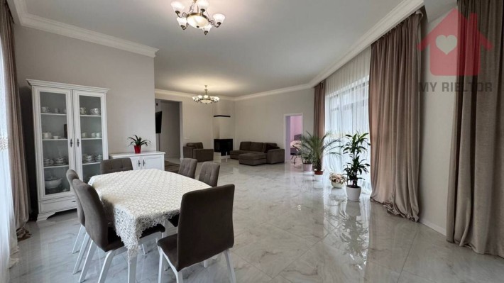 Продаж будинку! Який вартий Вашої уваги! Ужгород - фото 1