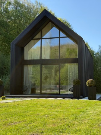 Котедж у Поляні. Продаж нерухомості - фото 1