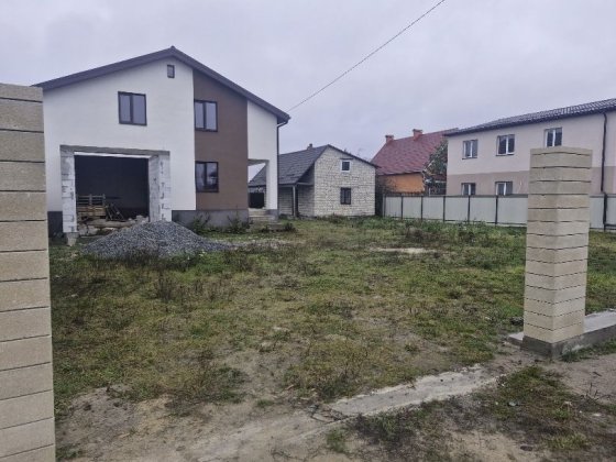 Договірна / Продаж недобудованого будинку в Житомирі/документи готові